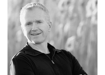 London Rhumatologues Dr. Andy Thompson - THE ARVA CLINIC