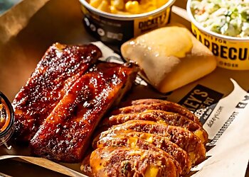 Sherbrooke
Restaurants Bbq
Fumoirs Dickey’s Sherbrooke image 1