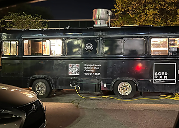 Oakville food truck Reactions Burgers