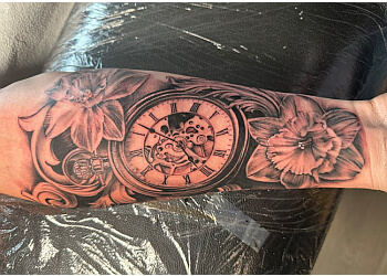 Airdrie tattoo shop Sundog Studios image 1